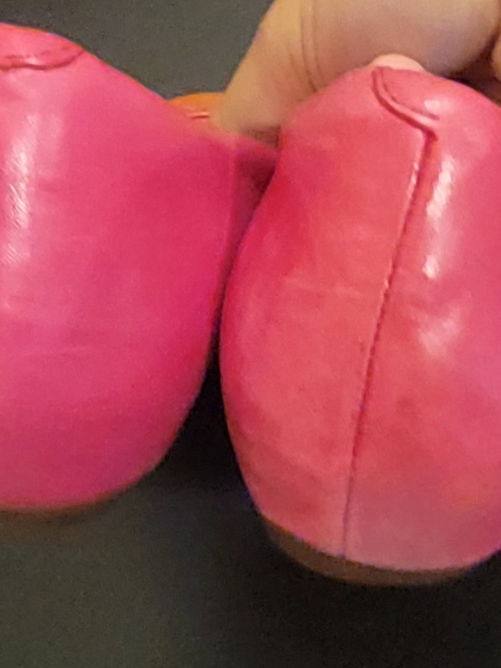 Clarks Two-Tone Pink and Orange Leather Flats - Picture 2 of 8